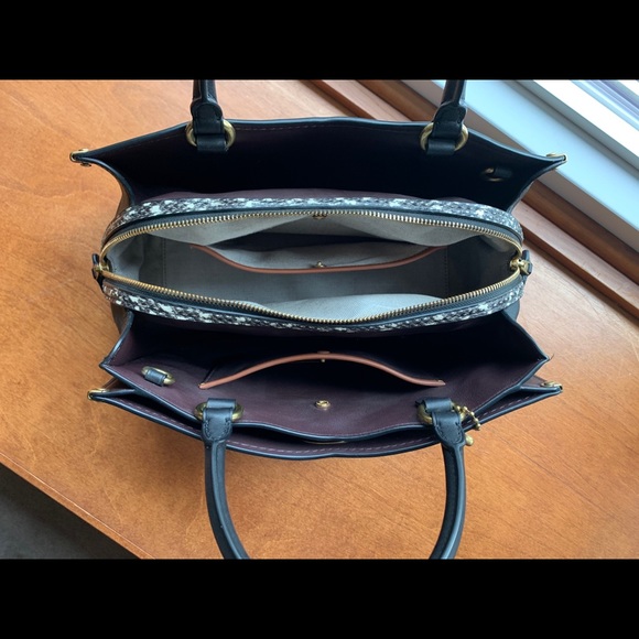 Coach Purse/Handbag - Picture 4 of 6